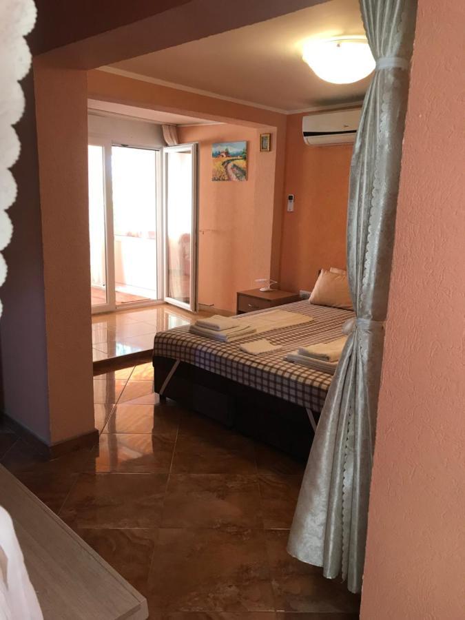 Holiday Home Orange Утьеха Экстерьер фото