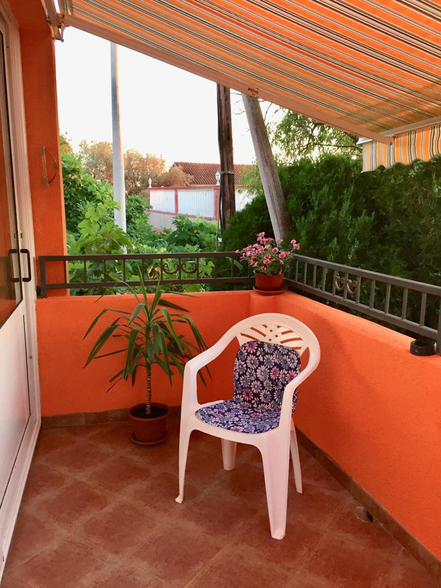 Holiday Home Orange Утьеха Экстерьер фото