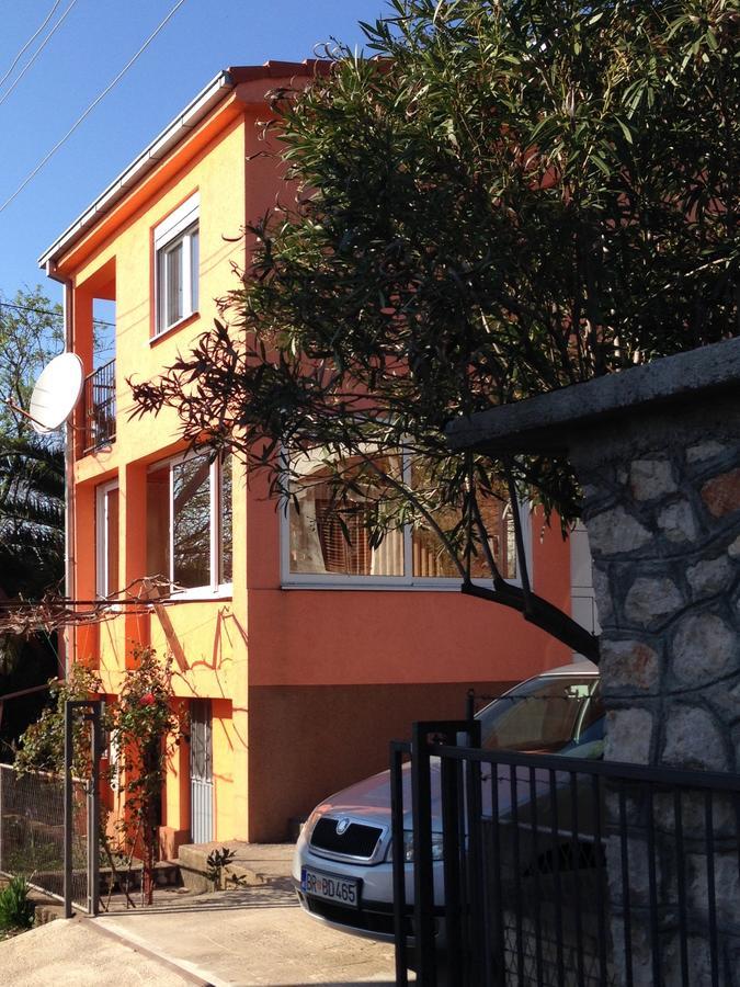 Holiday Home Orange Утьеха Экстерьер фото